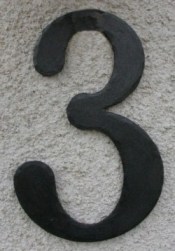 kovaná domovní čísla